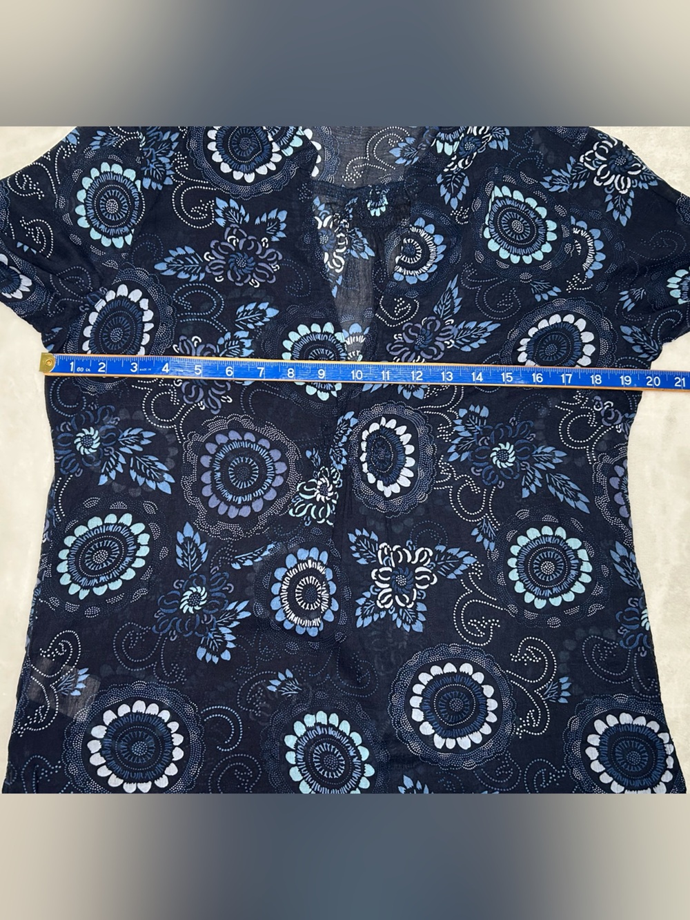 Eddie Bauer Floral Blouse Women’s Medium - Picture 6 of 6